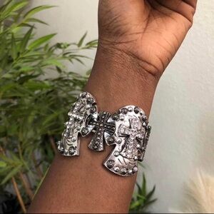 RARE Y2K Mcbling Grunge Goth Silver Cross Chunky Metal Bracelet Bangle Arm Cuff